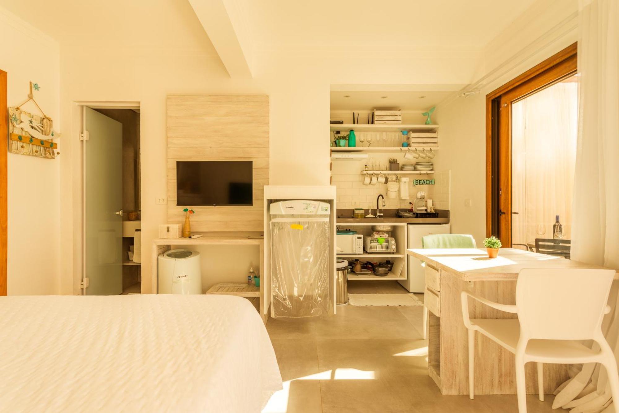 Casa D'Aroeira Residencial Boutique - Centro De Juquei - 2 Quadras Do Mar - Servico De Praia - Roupa De Cama 600 Fios Algodao Egipcio - Toalhas Banho E Praia - Tudo Novo - Estacionamento Interno - Cozinha - Consulte Unidades Com Ofuro Hidro E Cromote Εξωτερικό φωτογραφία